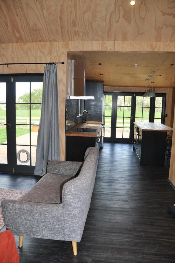 וונגאנואי Renagour Cottage - Farmstay With Hot Tub! מראה חיצוני תמונה